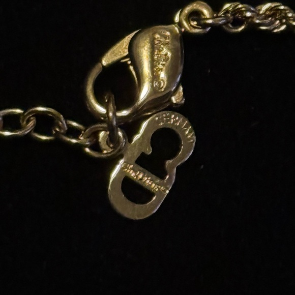 Dior Gold Necklace with Classic Rope Design - Picture 6 of 8